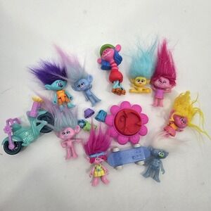 Dreamworks Mystery Mini Trolls Figures Toy Poppy Cooper Guy Diamond Blanch